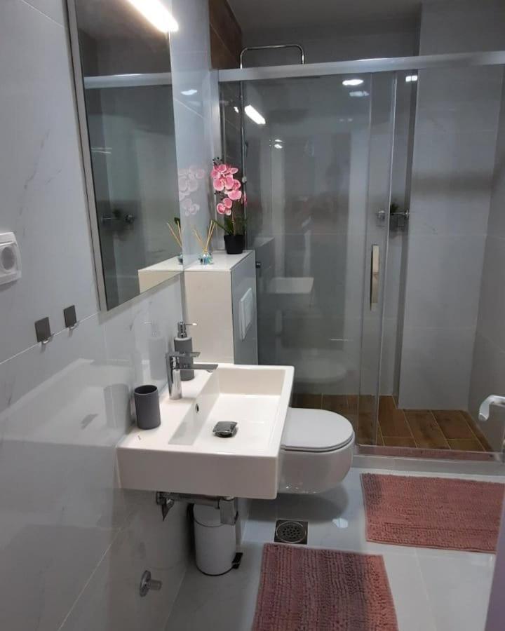 Apartman S ซลาตีบอร์ ภายนอก รูปภาพ