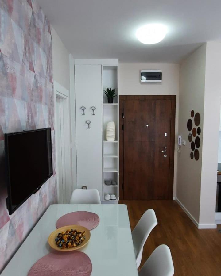 Apartman S ซลาตีบอร์ ภายนอก รูปภาพ