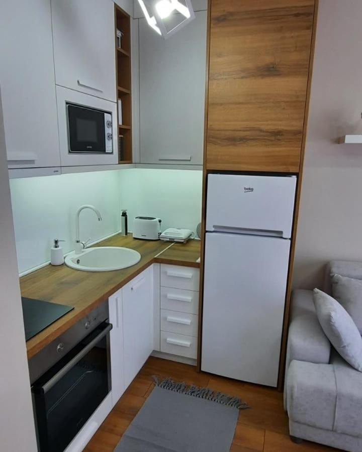 Apartman S ซลาตีบอร์ ภายนอก รูปภาพ